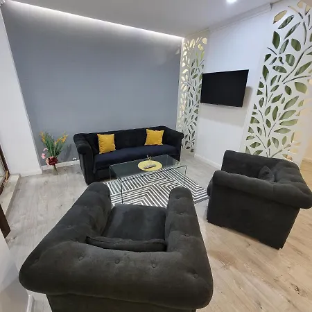 Apartment Yellow 18 Constanta