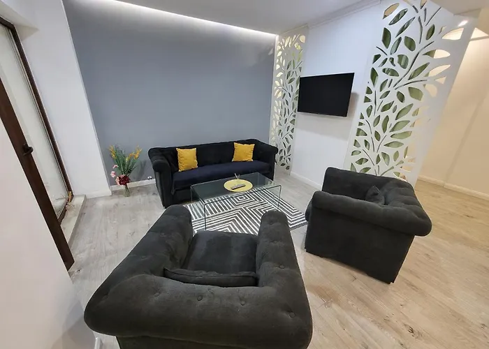 شقة Yellow 18 كونستانتا